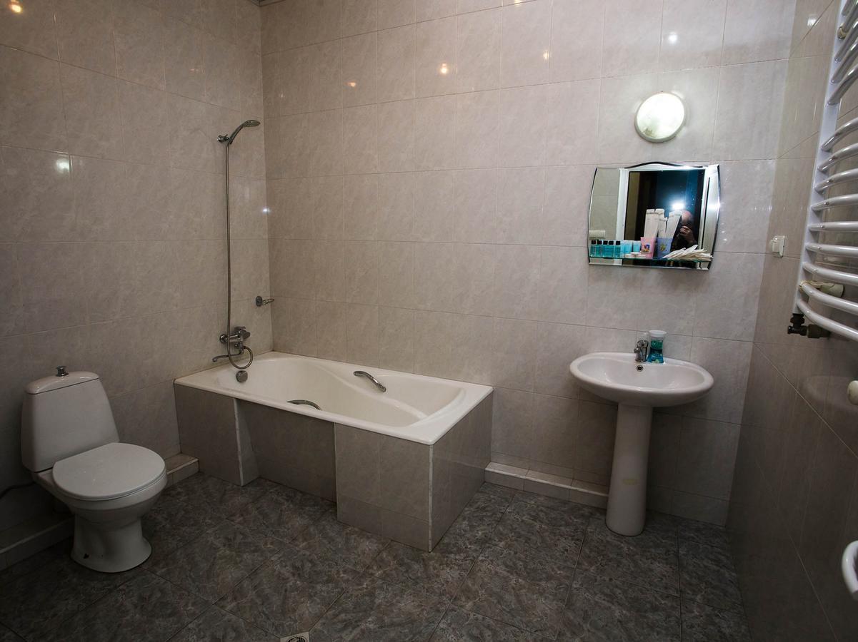 Silk Road Hotel Tbilisi Luaran gambar