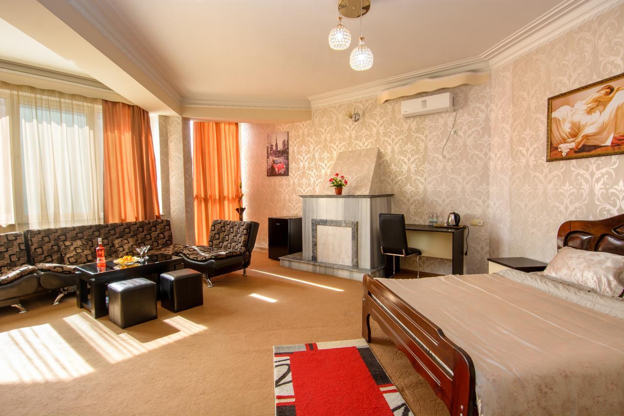 Silk Road Hotel Tbilisi Luaran gambar