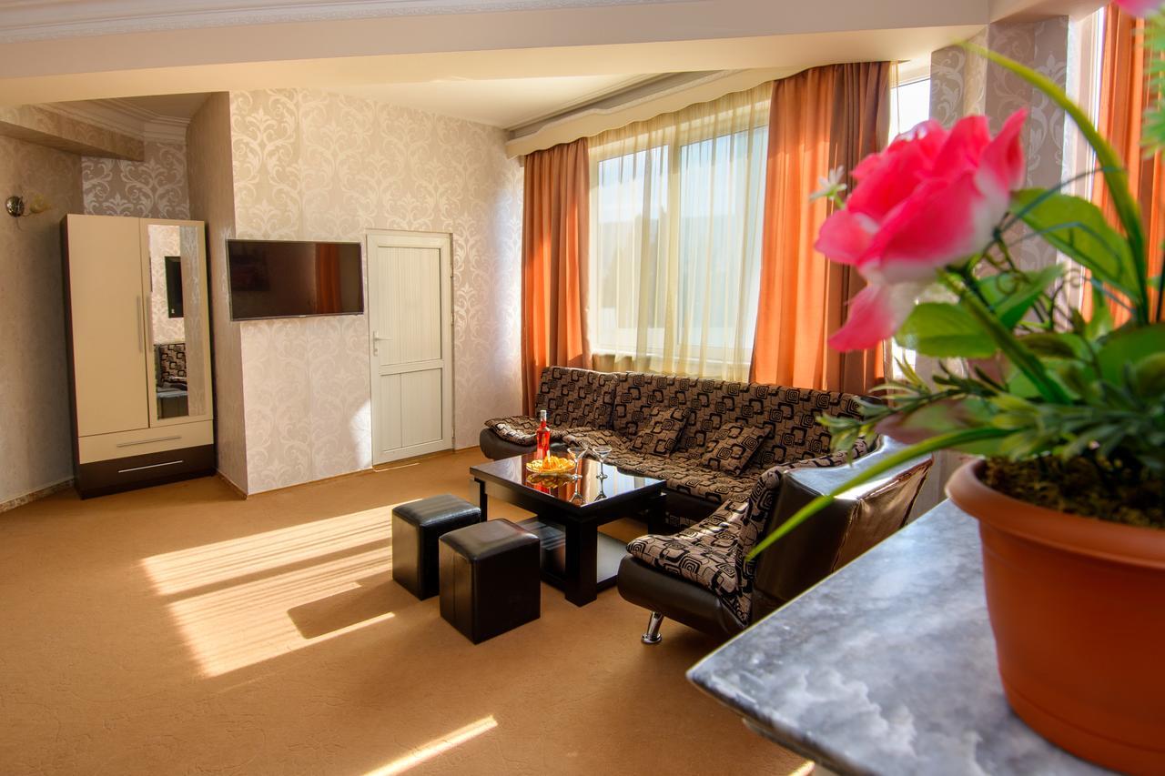 Silk Road Hotel Tbilisi Luaran gambar